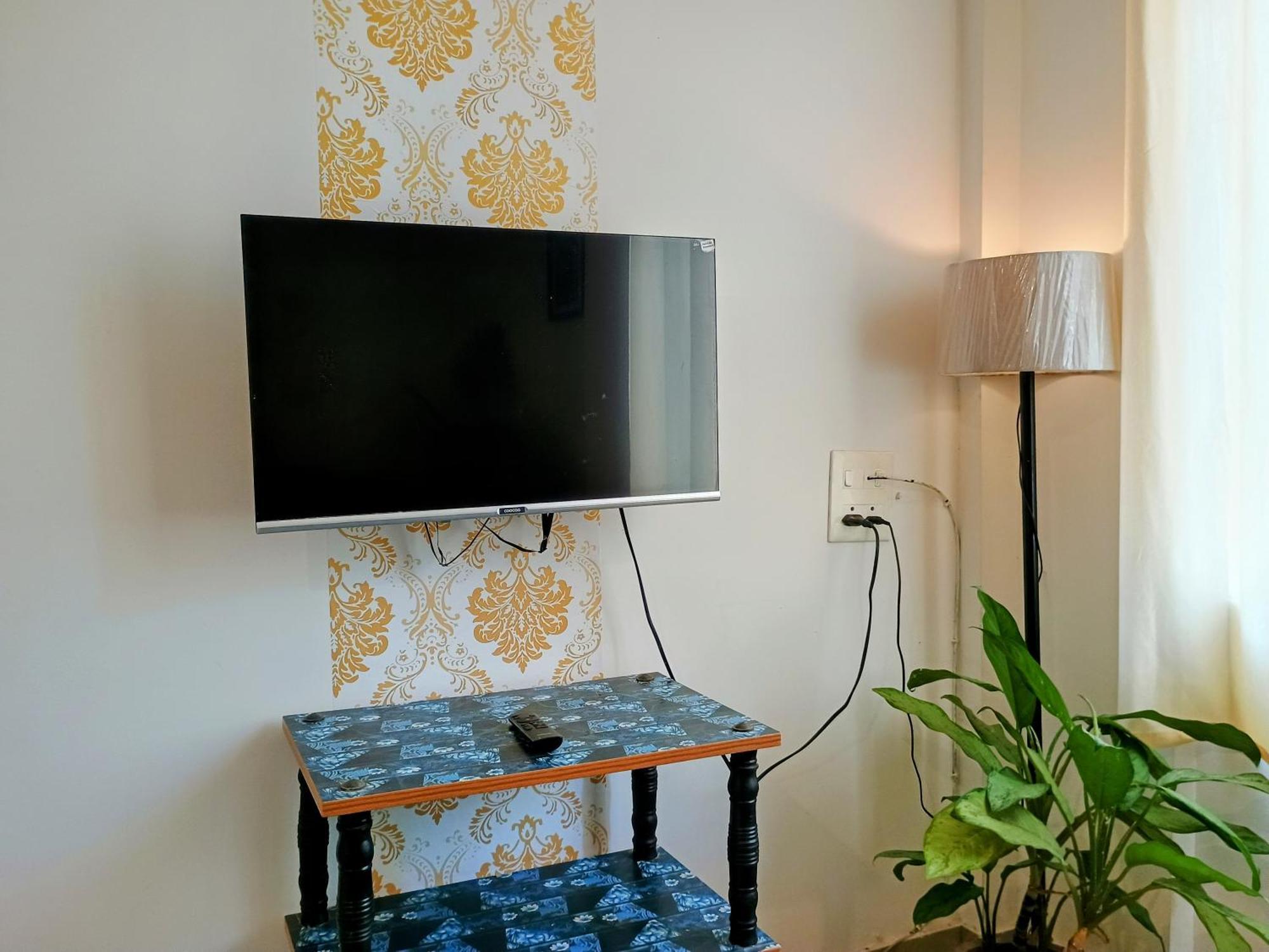Gs Home On The Bay - Super Sea View Glass Studio Apartment Вагатор Екстериор снимка
